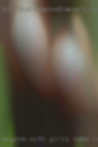 Anyone with girls some looking passion in Brownstown IL.