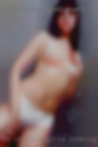 In Ireland girls looking for casual fun.